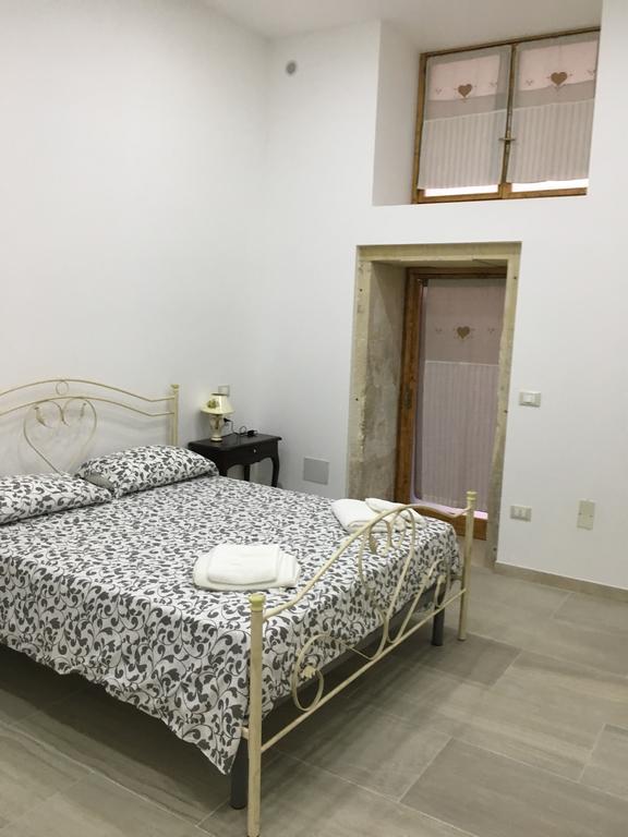 Casa Vacanze Ortigia Syracuse Bagian luar foto