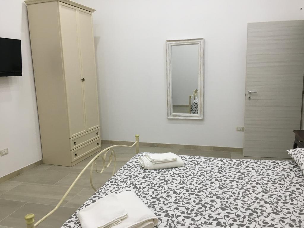 Casa Vacanze Ortigia Syracuse Bagian luar foto